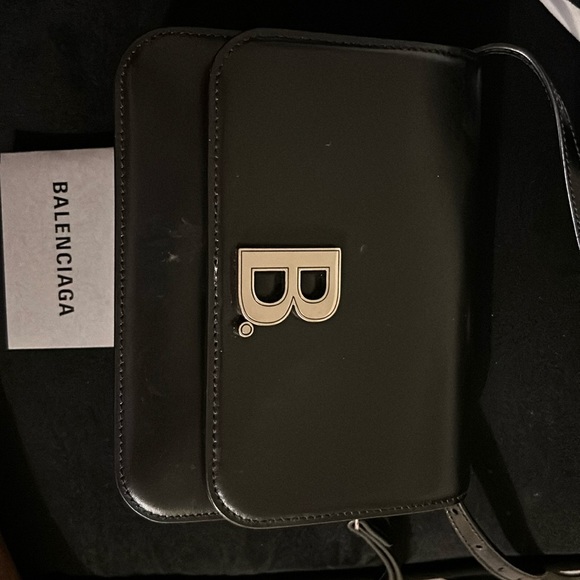 Balenciaga, Crossbody bag - Picture 1 of 9